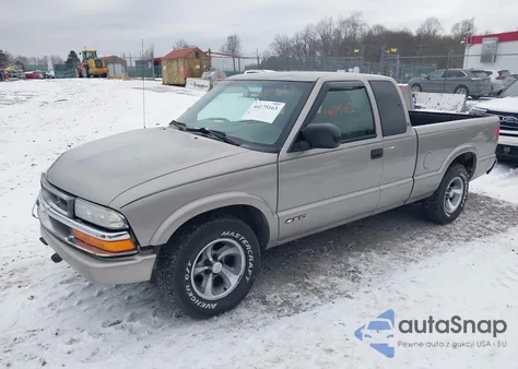 2000 Chevrolet S-10 Ls from USA, damaged, VIN 1GCCS19W3YK215053